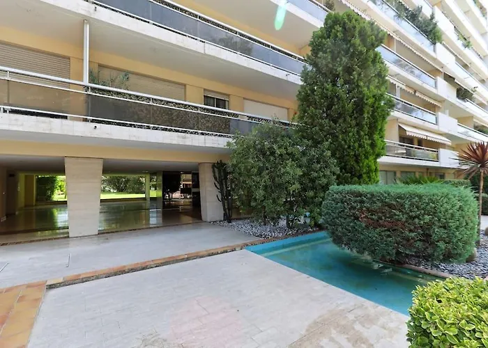 Cosy Appartement, Centre-Ville Cannes, Terrasse, Clim