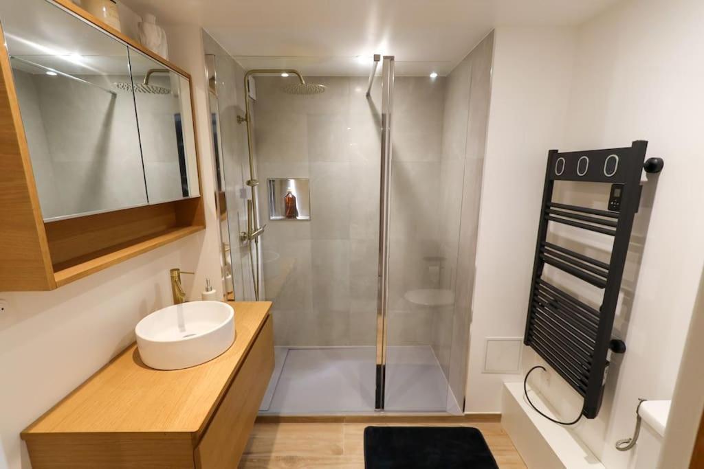 Cosy Appartement, Centre-ville Cannes, Terrasse, Clim Apartamento *